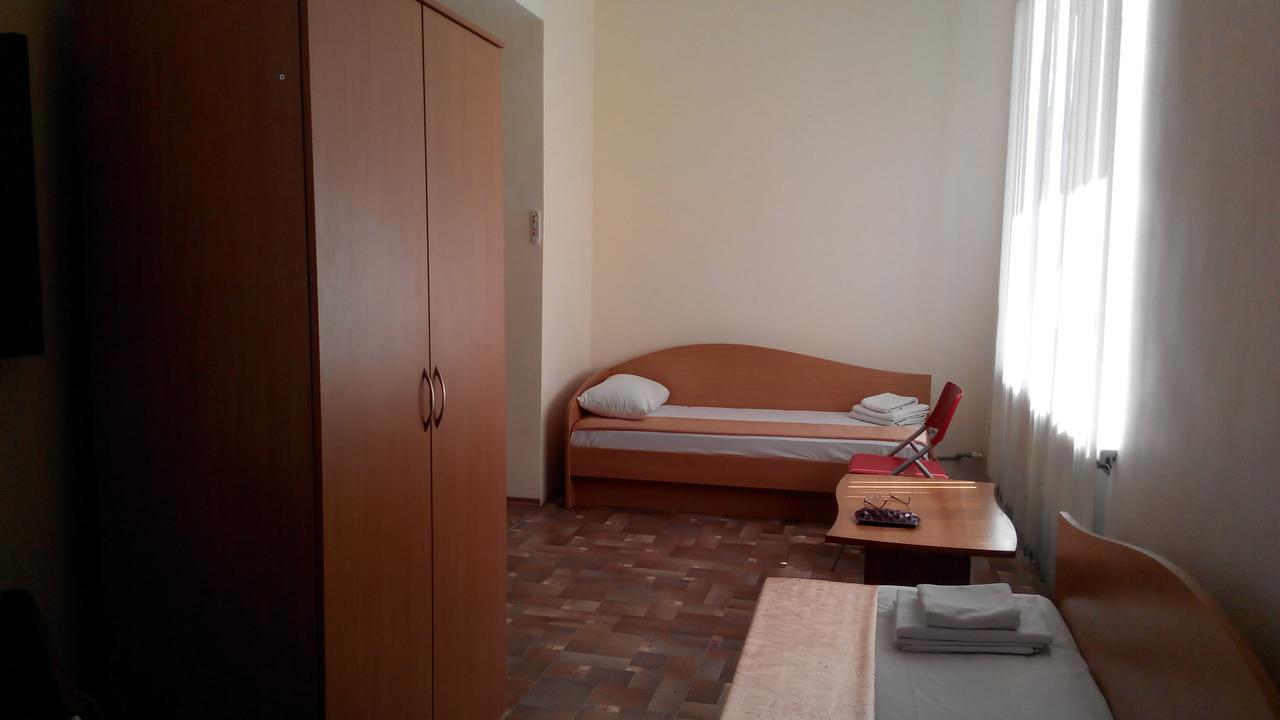 Hotel Avatar Oleksandriia エクステリア 写真