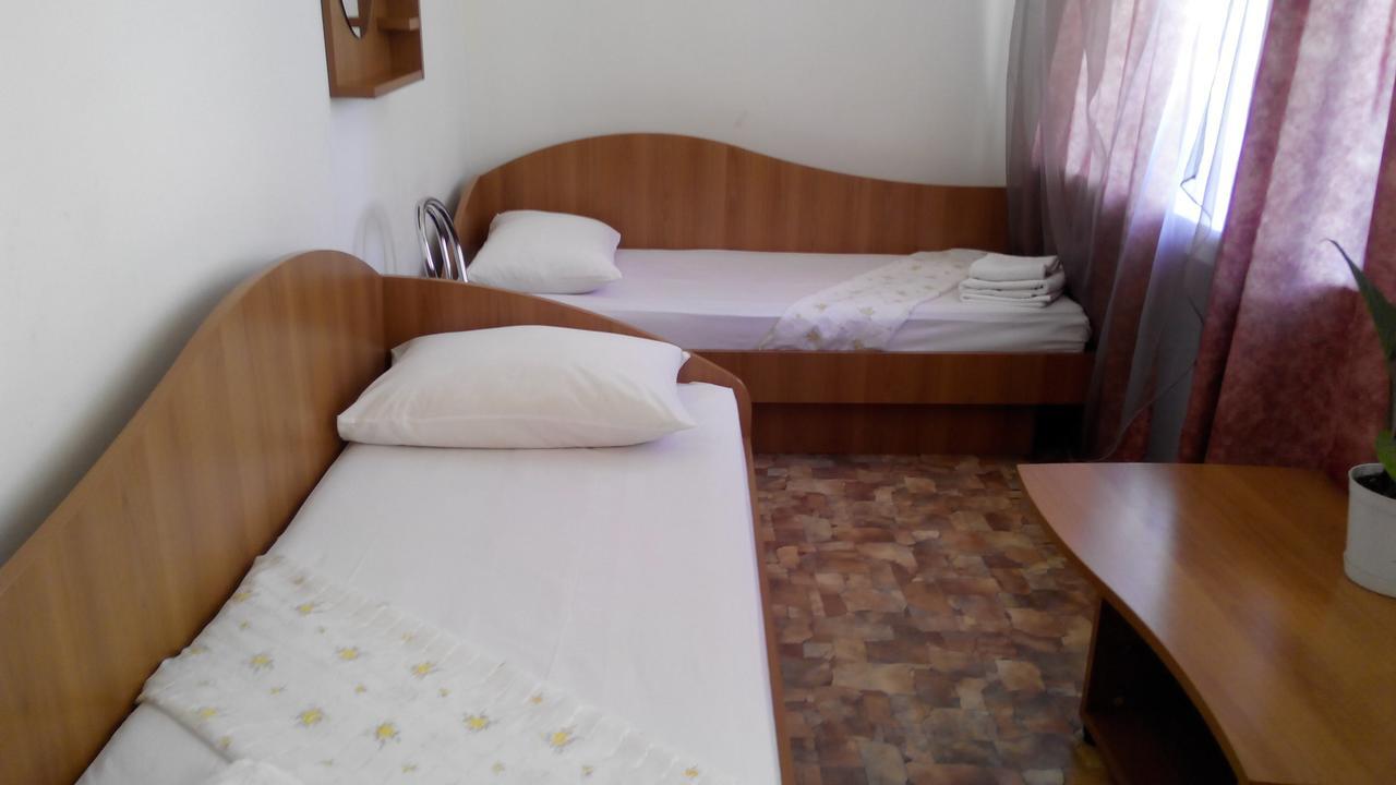 Hotel Avatar Oleksandriia エクステリア 写真